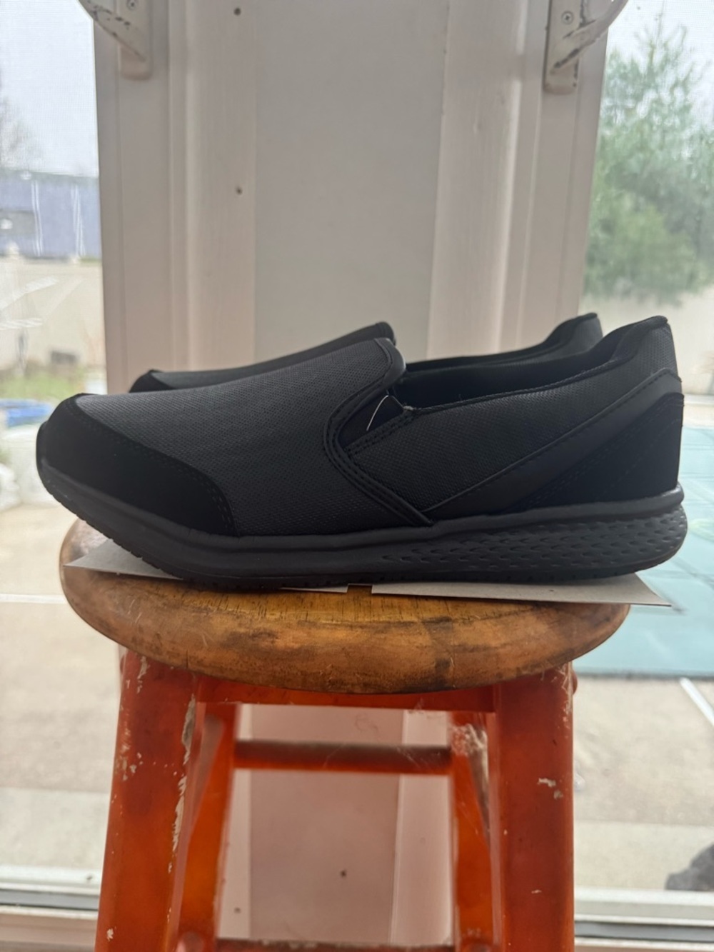 TredSafe Women's Sara II Slip-On Shoes Size 11 Black Slip-Resistant NWT - Picture 2 of 10